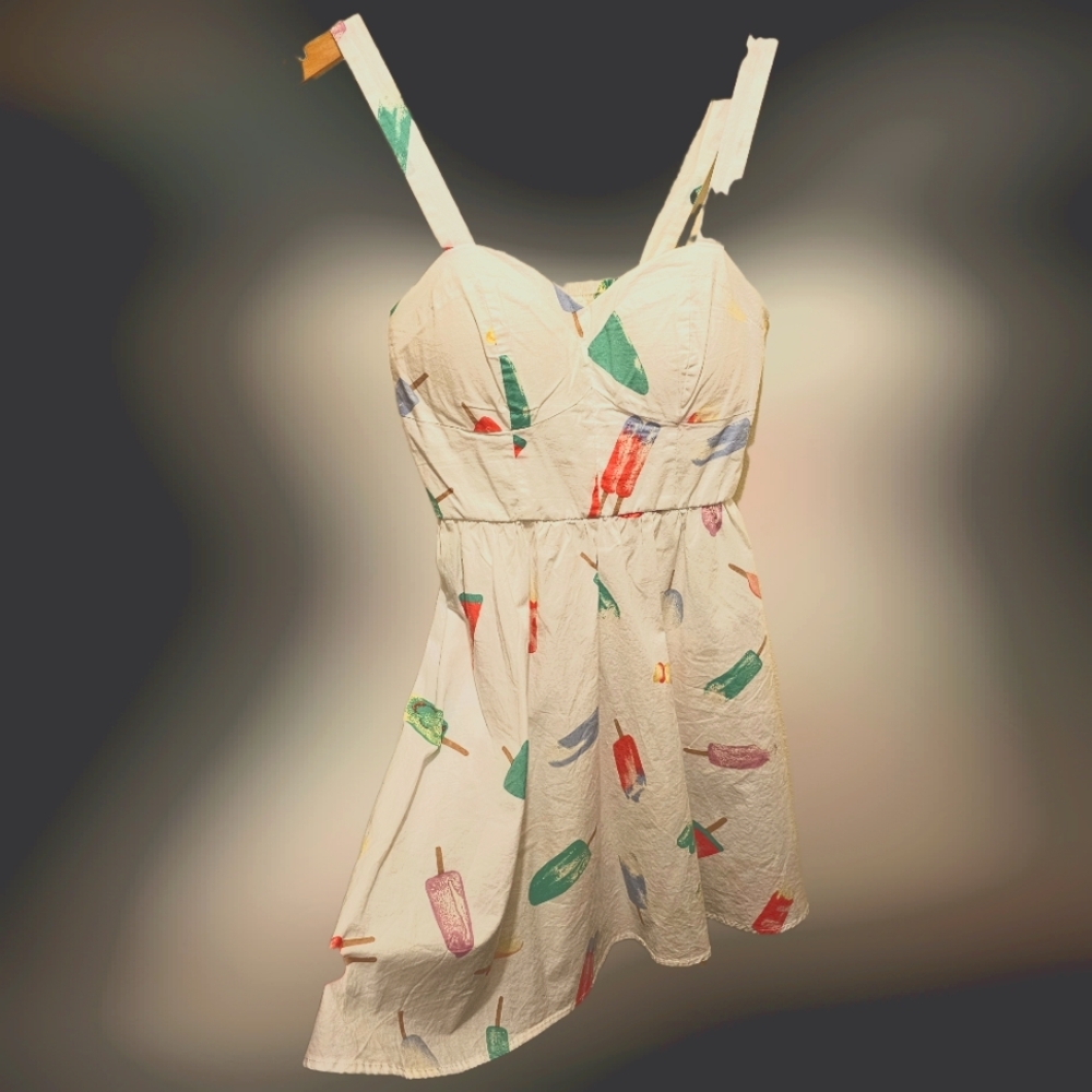 Super cute dress
